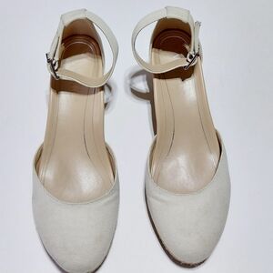 VIONIC Women's Amy  Ankle Strap  Espadrille Wedge Sandals  Size 9